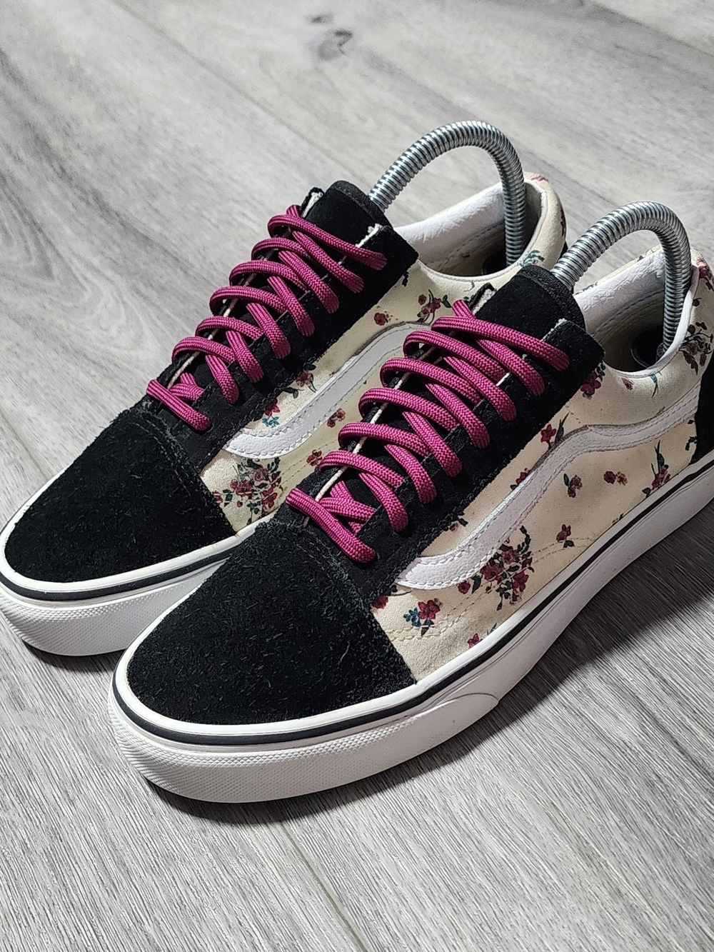 Vans Old Skool Ditsy Floral Black Suede Low Top Sneakers Womens Size 8